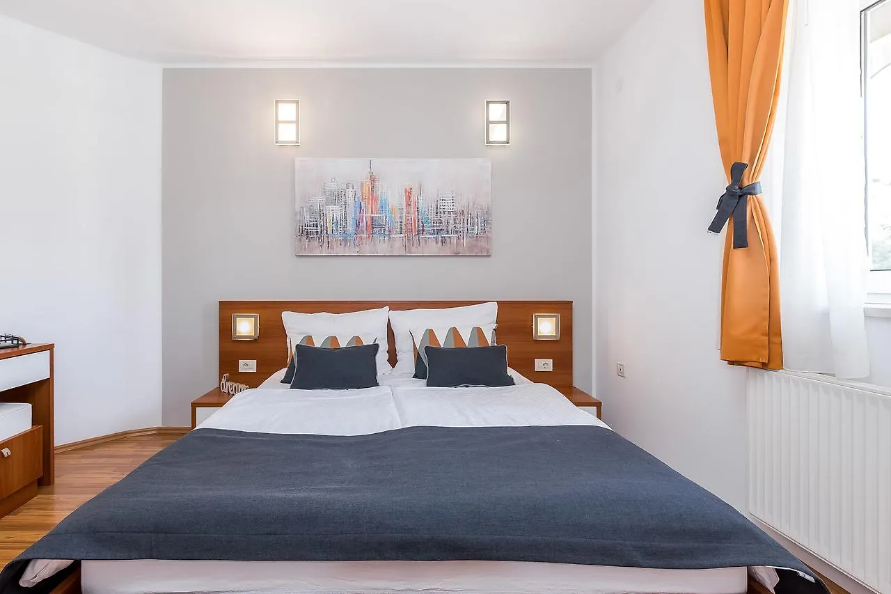 Guest house Villa Nada Lovran
