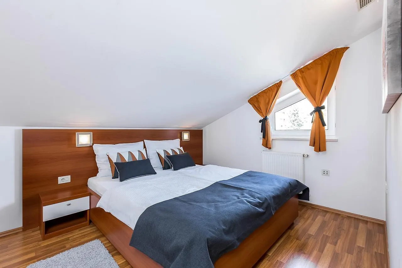 Villa Nada Lovran 4*,