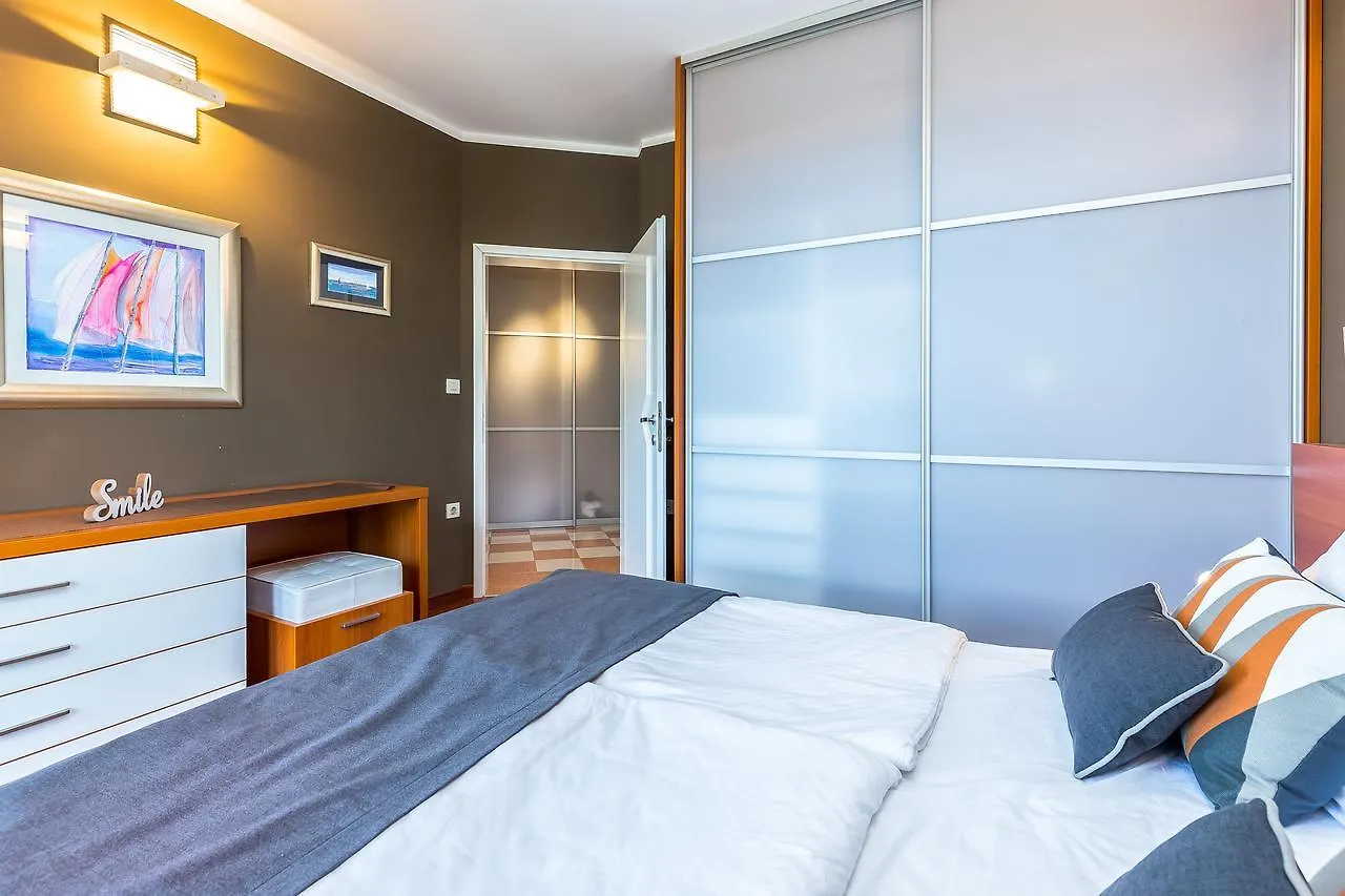 Villa Nada Lovran Guest house