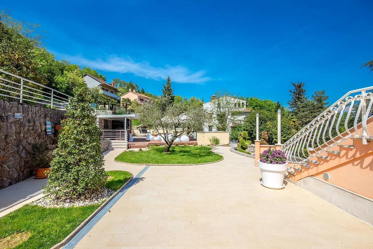 Villa Nada Lovran Chorvatsko