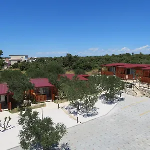 Tatil parkı Kaya ***